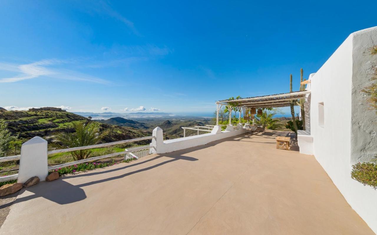 Cortijo El Albaricoque De La Sierra - De 75 Hectareas ! Villa *