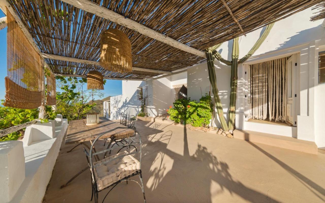 Villa Cortijo El Albaricoque De La Sierra - De 75 Hectareas !