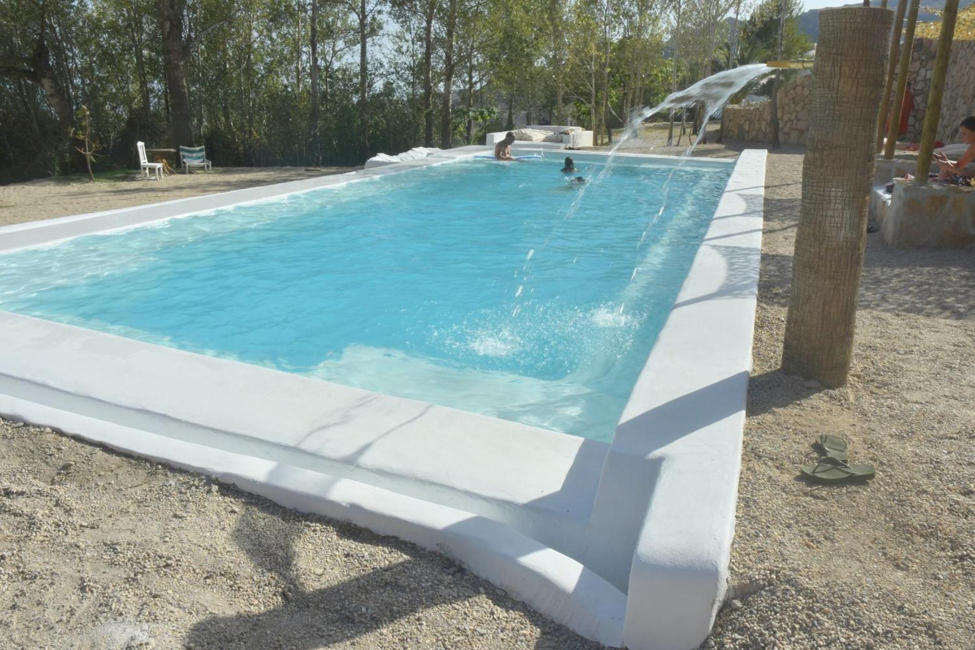 Cortijo El Albaricoque De La Sierra - De 75 Hectareas ! Villa Nijar
